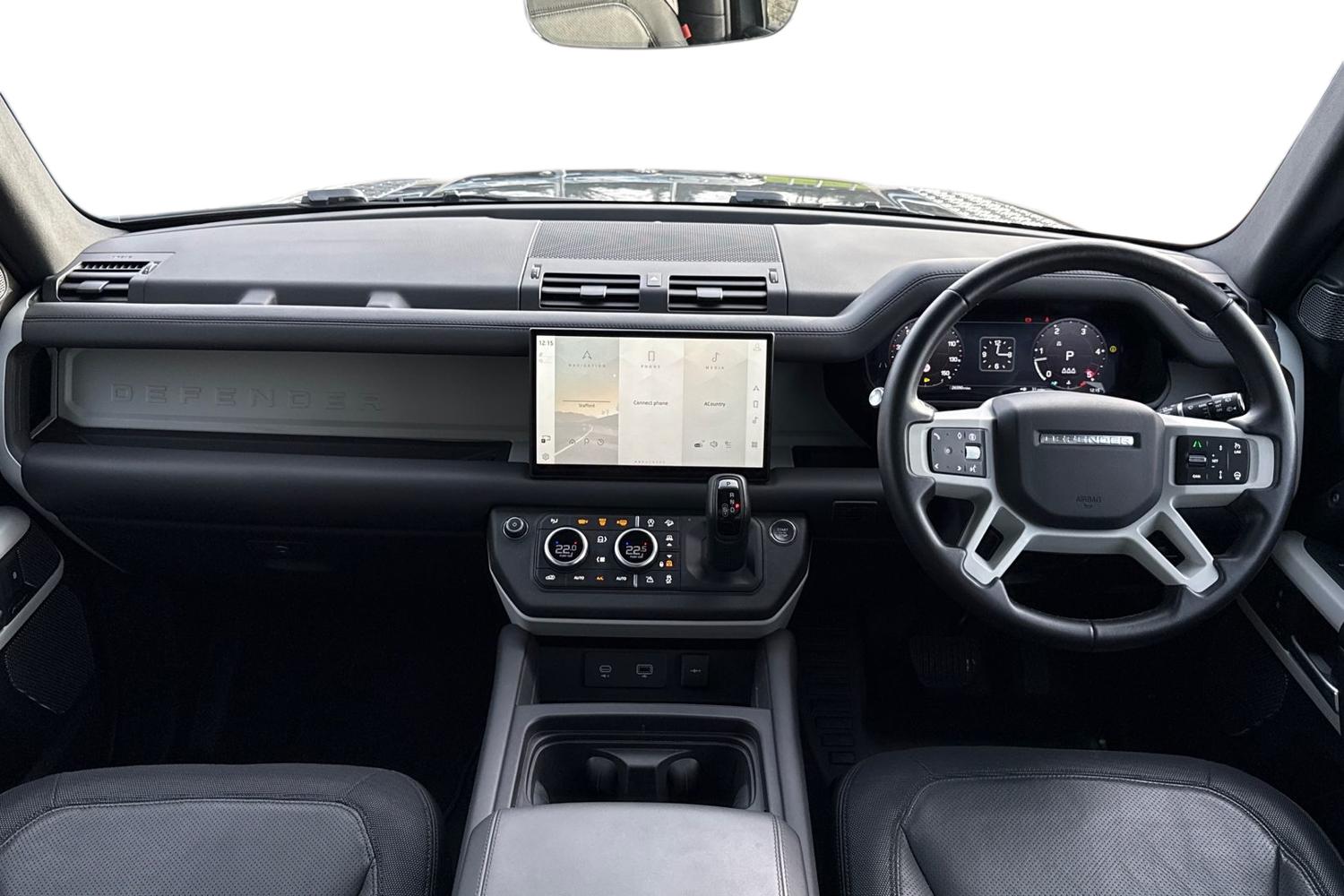 Used Land Rover Defender 90 2024 for sale - 76876110: Photo 10