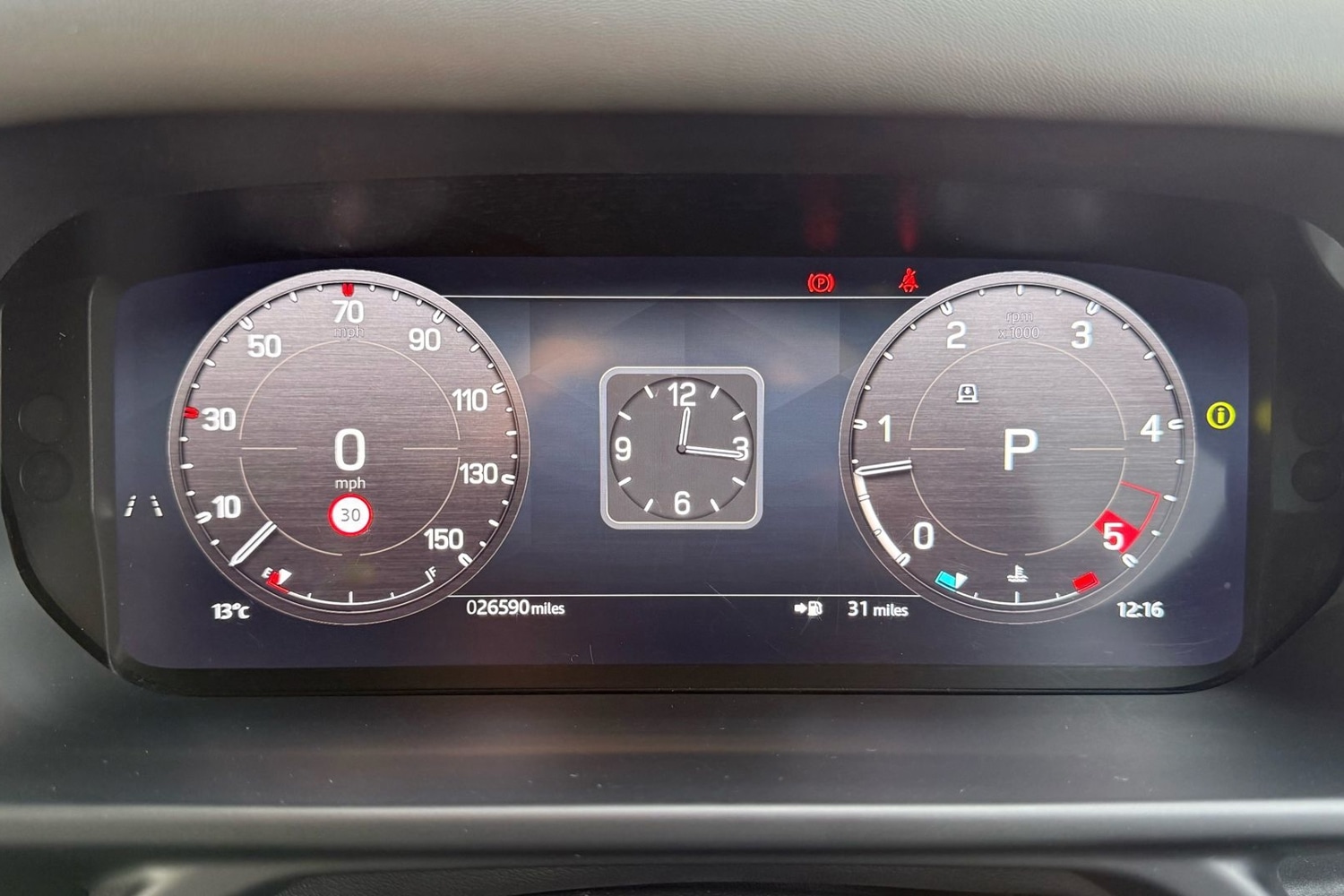 Used Land Rover Defender 90 2024 for sale - 76876110: Photo 17