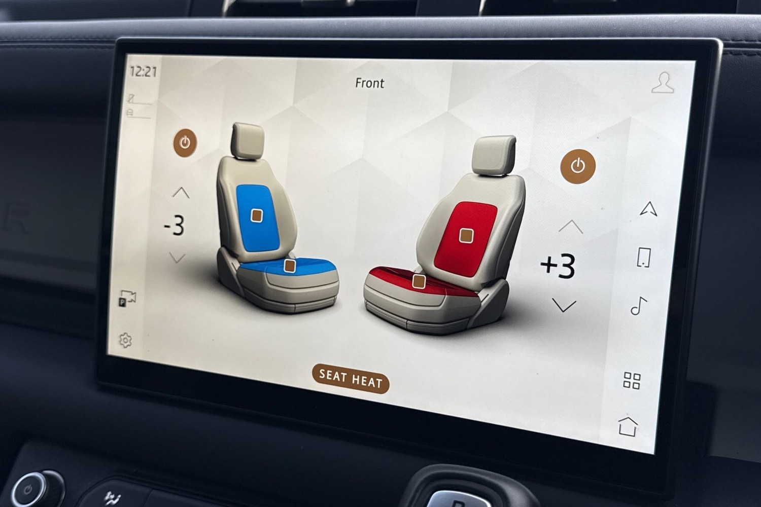 Used Land Rover Defender 90 2024 for sale - 76876110: Photo 41