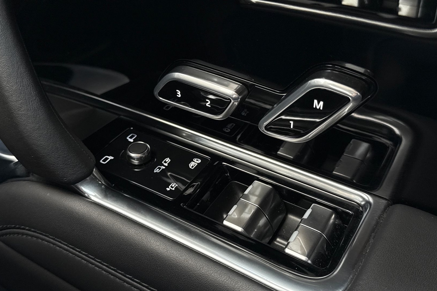 Used Land Rover Range Rover 2024 for sale - 77240100: Photo 25