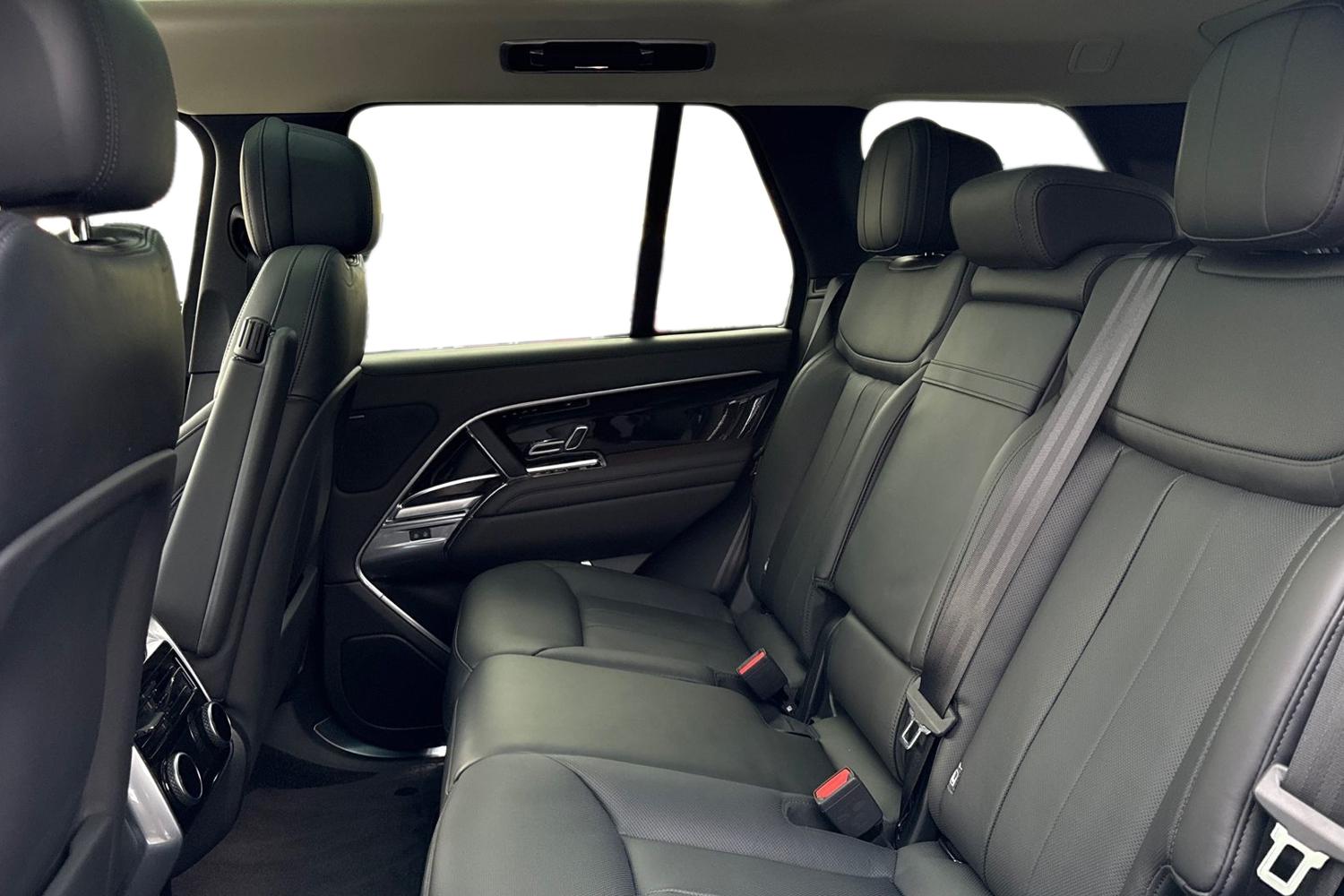 Used Land Rover Range Rover 2024 for sale - 77240100: Photo 4