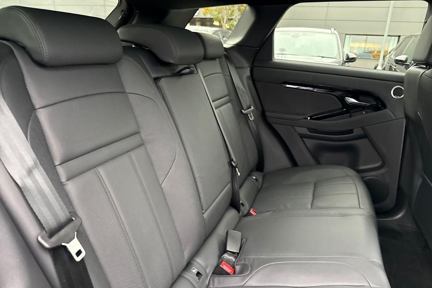 Used Land Rover Range Rover Evoque 2025 for sale - 76274579: Photo 12