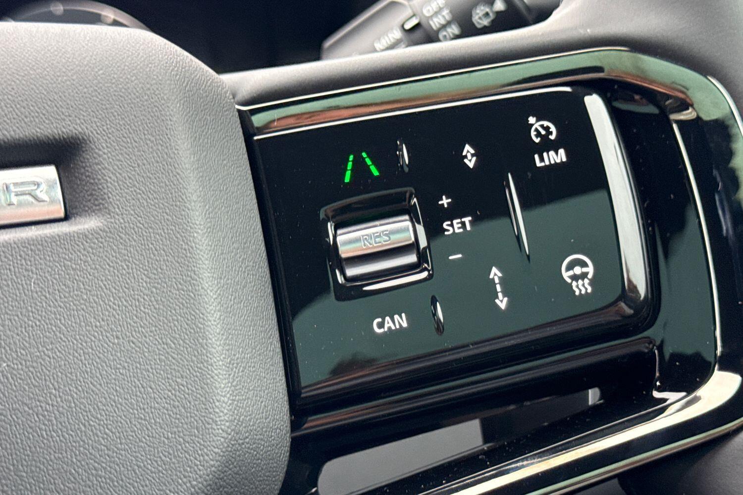 Used Land Rover Range Rover Evoque 2025 for sale - 76274579: Photo 18