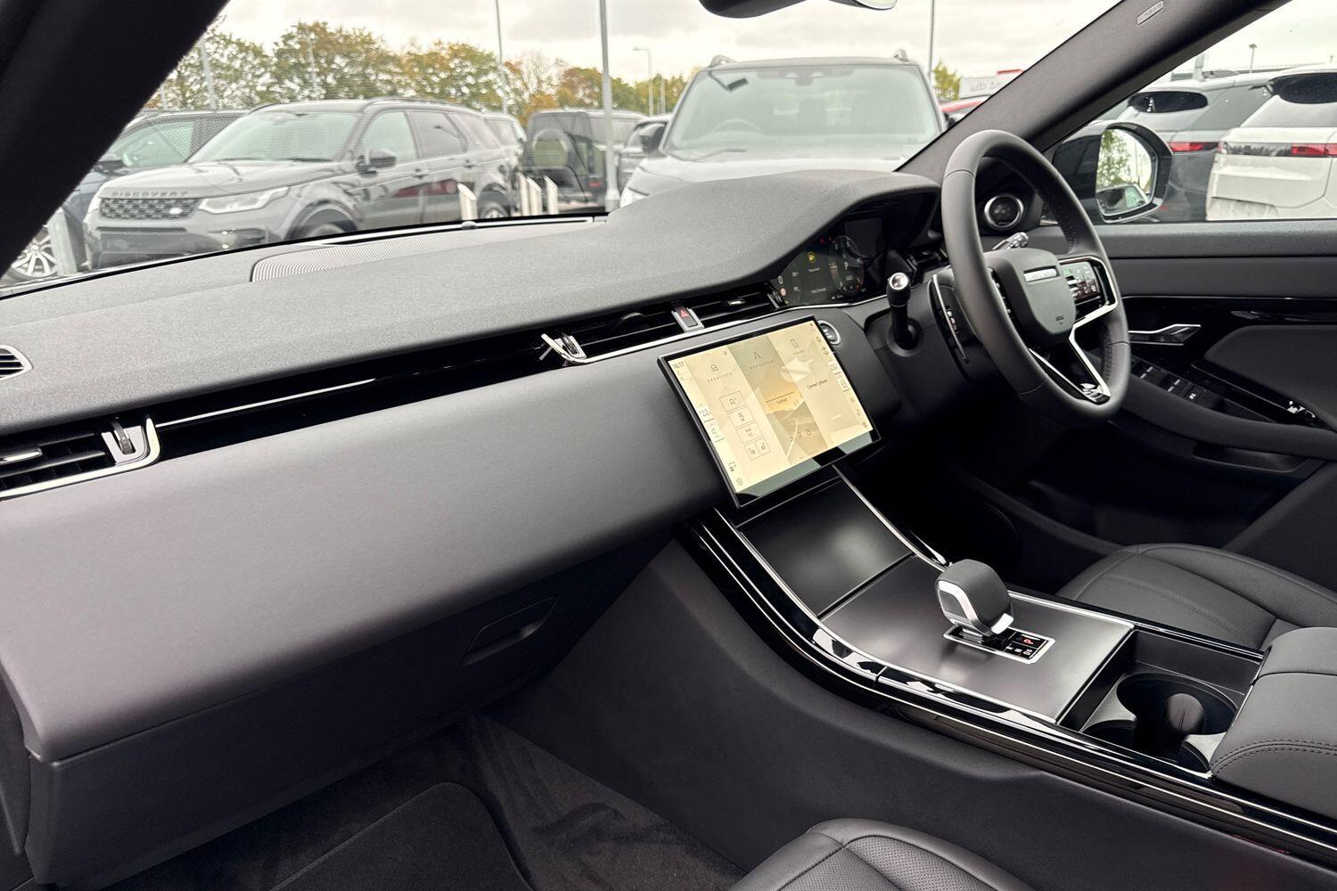 Used Land Rover Range Rover Evoque 2025 for sale - 76274579: Photo 30
