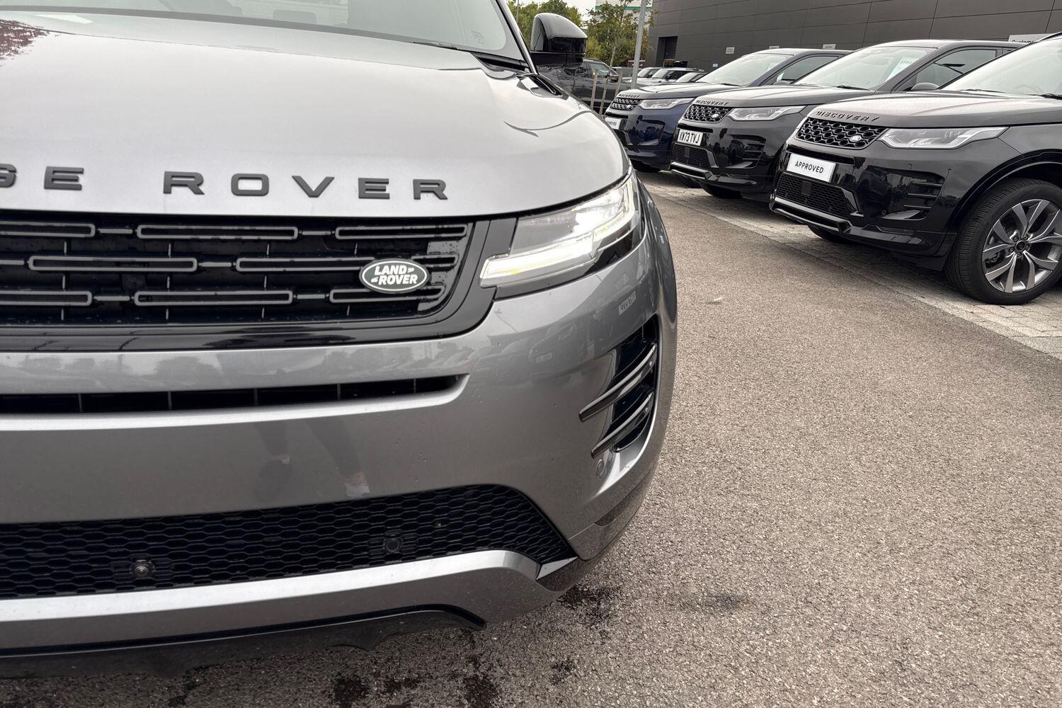 Used Land Rover Range Rover Evoque 2025 for sale - 76274579: Photo 33