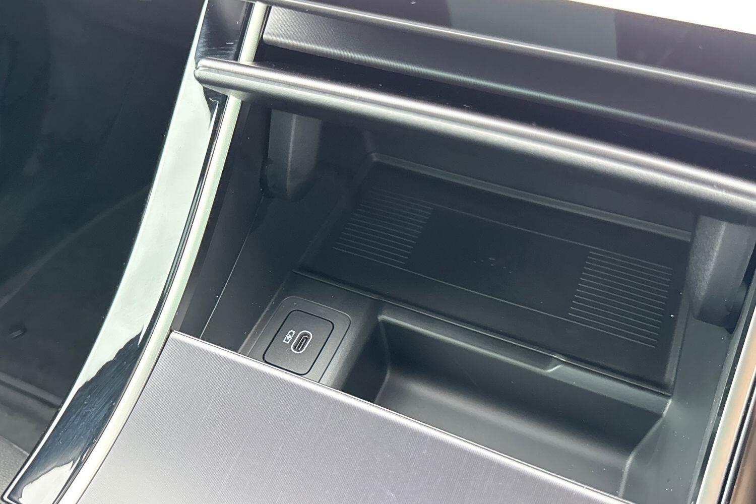 Used Land Rover Range Rover Evoque 2025 for sale - 76274579: Photo 50