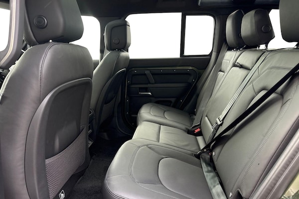 Used Land Rover Defender 110 2025 for sale - 76250608: Photo 4