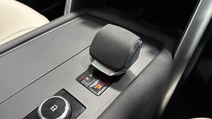 Used Land Rover Discovery 2025 for sale - 77654205: Photo 13