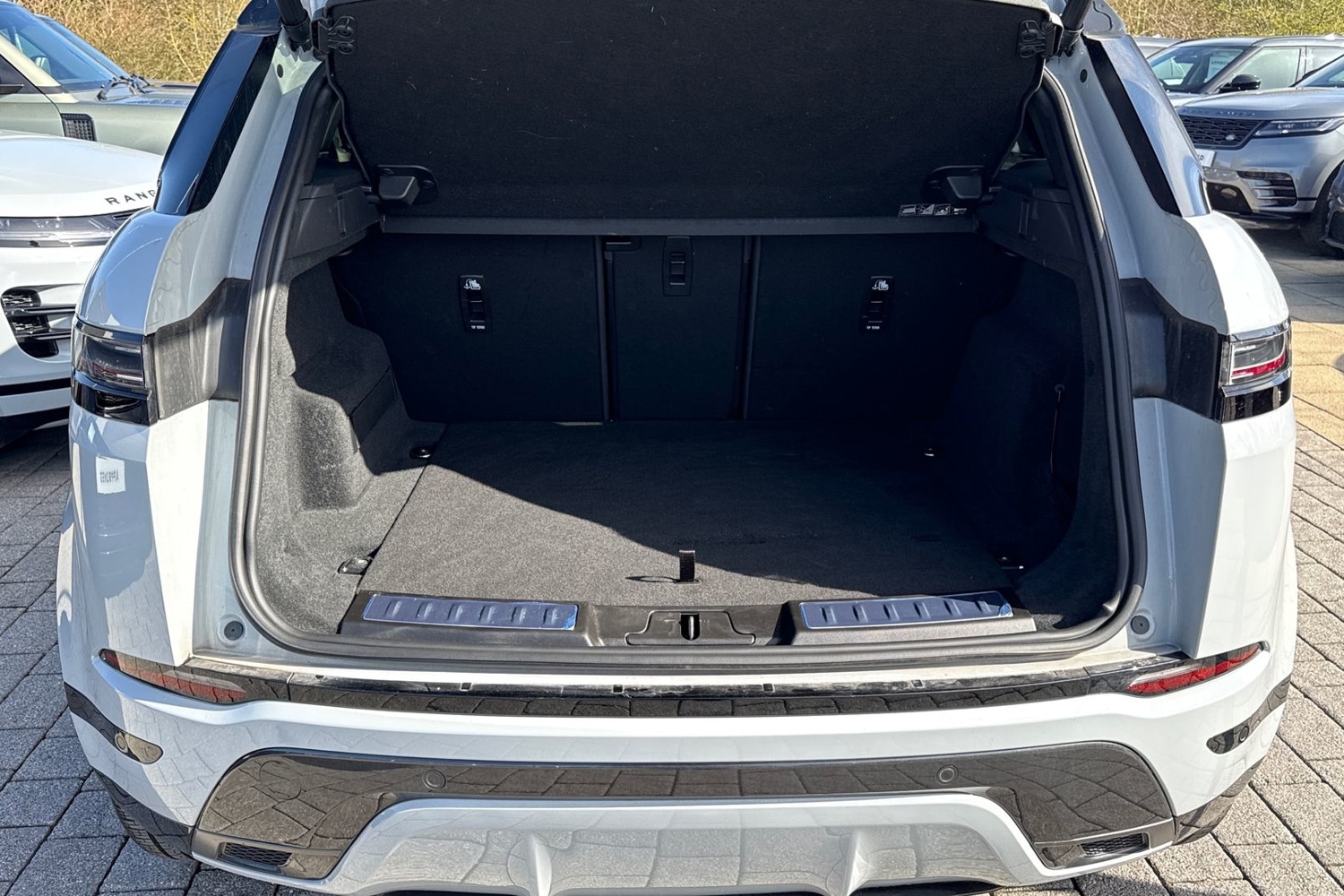 Used Land Rover Range Rover Evoque 2025 for sale - 77919285: Photo 10