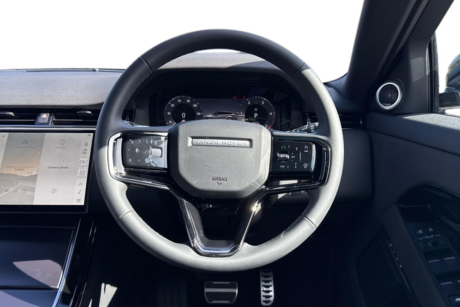 Used Land Rover Range Rover Evoque 2025 for sale - 77919285: Photo 15