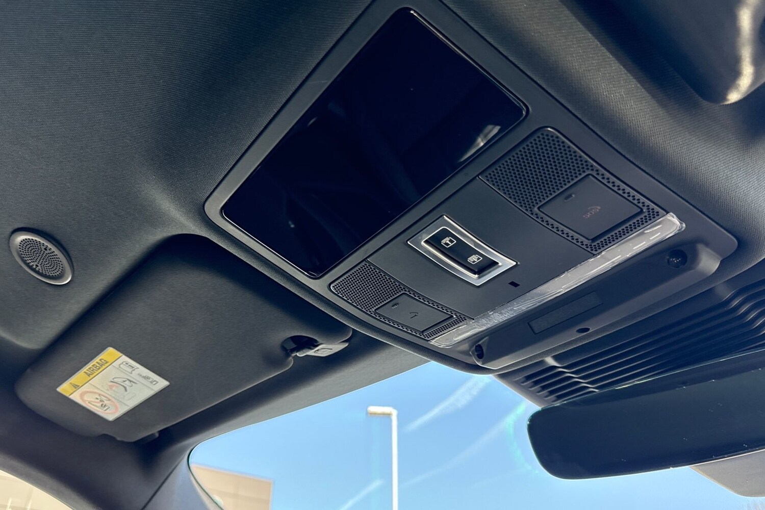 Used Land Rover Range Rover Evoque 2025 for sale - 77919285: Photo 23