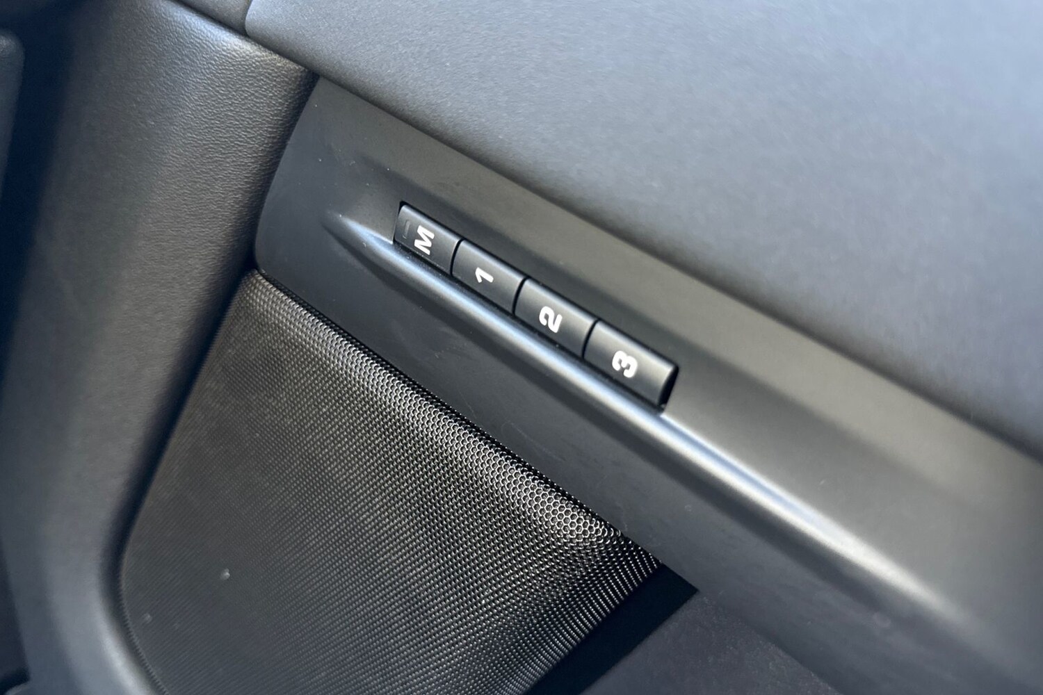 Used Land Rover Range Rover Evoque 2025 for sale - 77919285: Photo 25