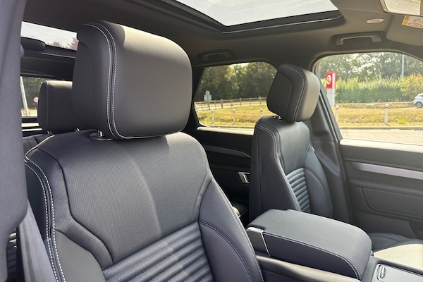 Used Land Rover Discovery 2025 for sale - 75536337: Photo 10