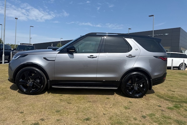 Used Land Rover Discovery 2025 for sale - 75536337: Photo 31