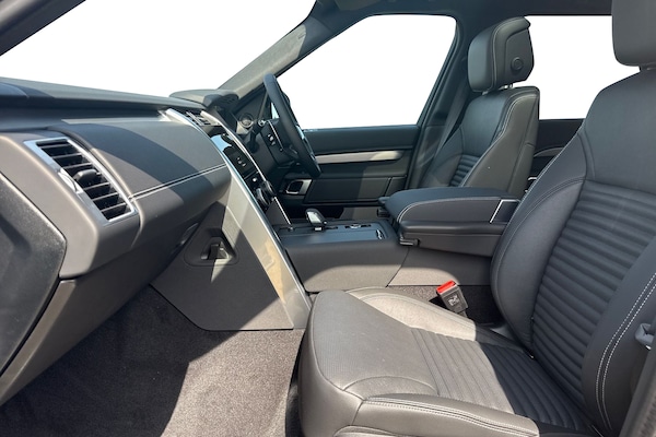 Used Land Rover Discovery 2025 for sale - 75536337: Photo 3