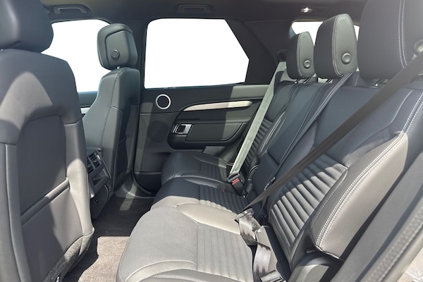Used Land Rover Discovery 2025 for sale - 75536337: Photo 4