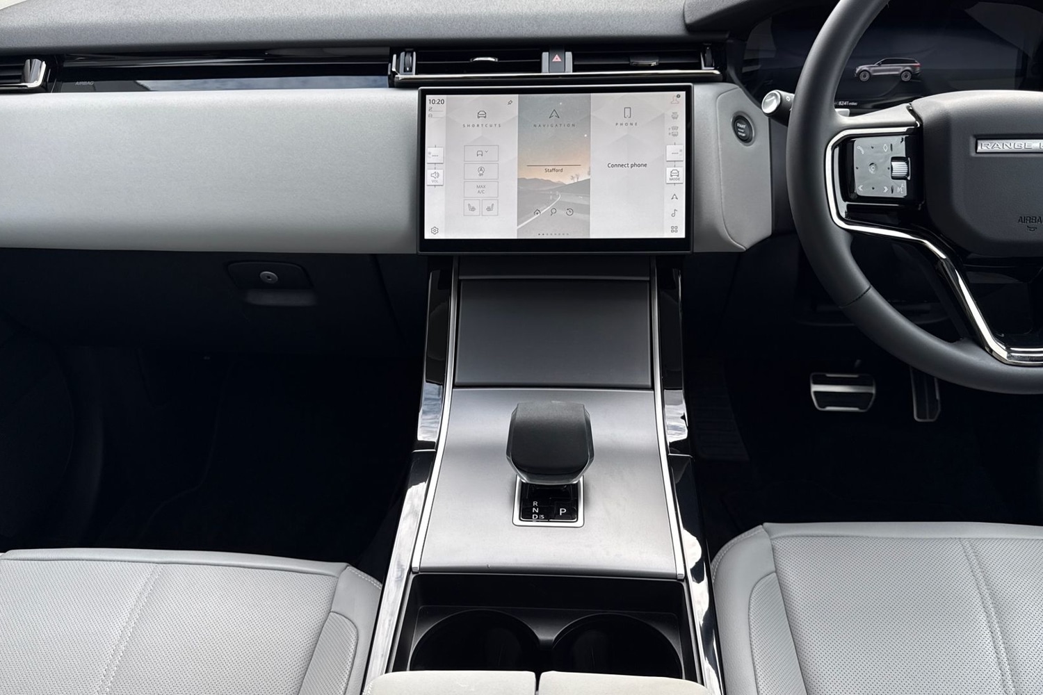 Used Land Rover Range Rover Velar 2025 for sale - 76128442: Photo 14