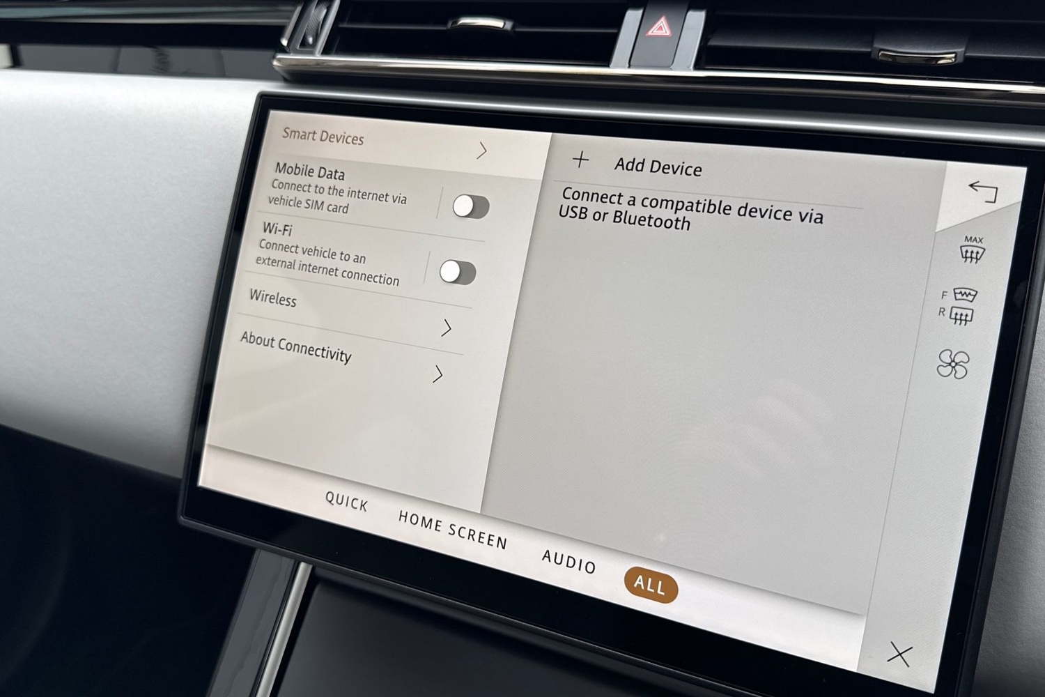 Used Land Rover Range Rover Velar 2025 for sale - 76128442: Photo 43