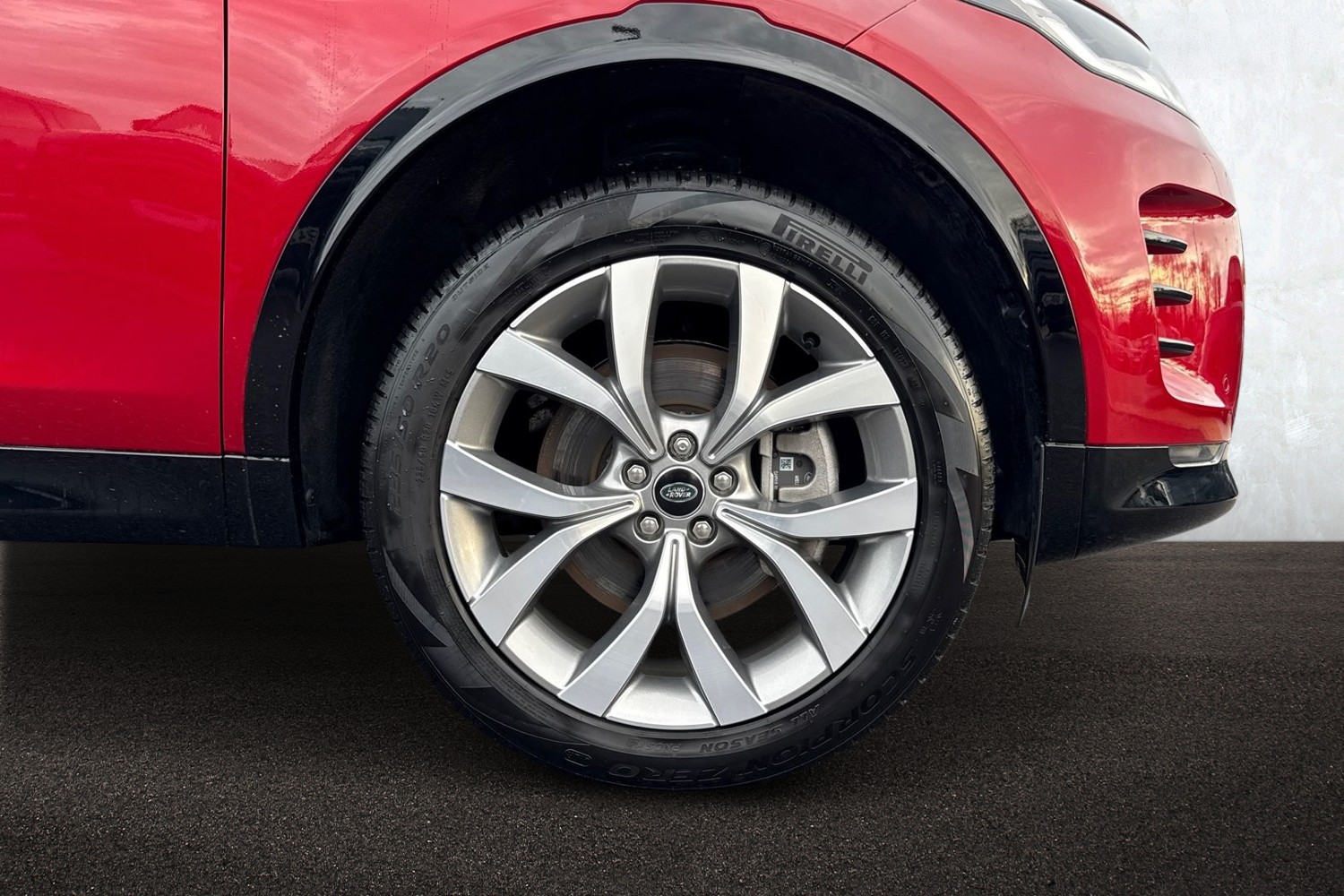 Used Land Rover Discovery Sport 2024 for sale - 76723721: Photo 9