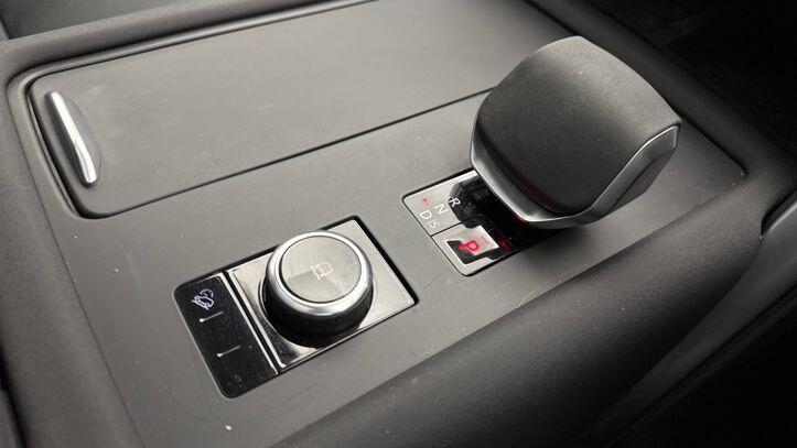 Used Land Rover Discovery 2024 for sale - 78132304: Photo 13