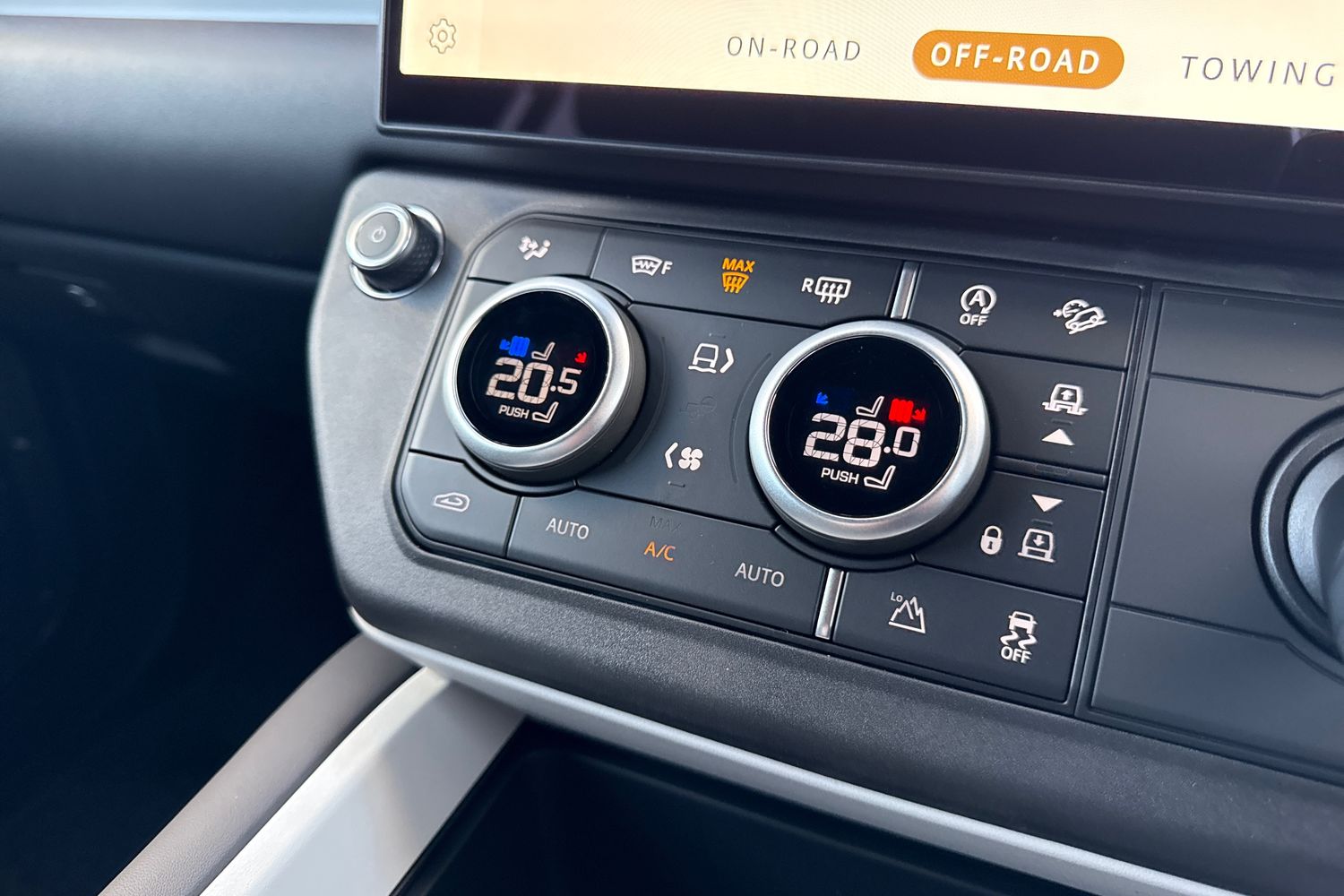 Used Land Rover Defender 110 2026 for sale - 77226521: Photo 19