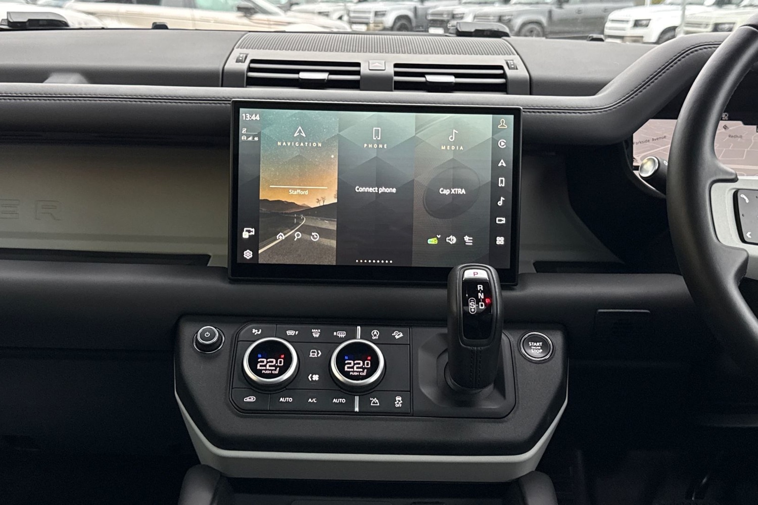 Used Land Rover Defender 90 2024 for sale - 76476080: Photo 15