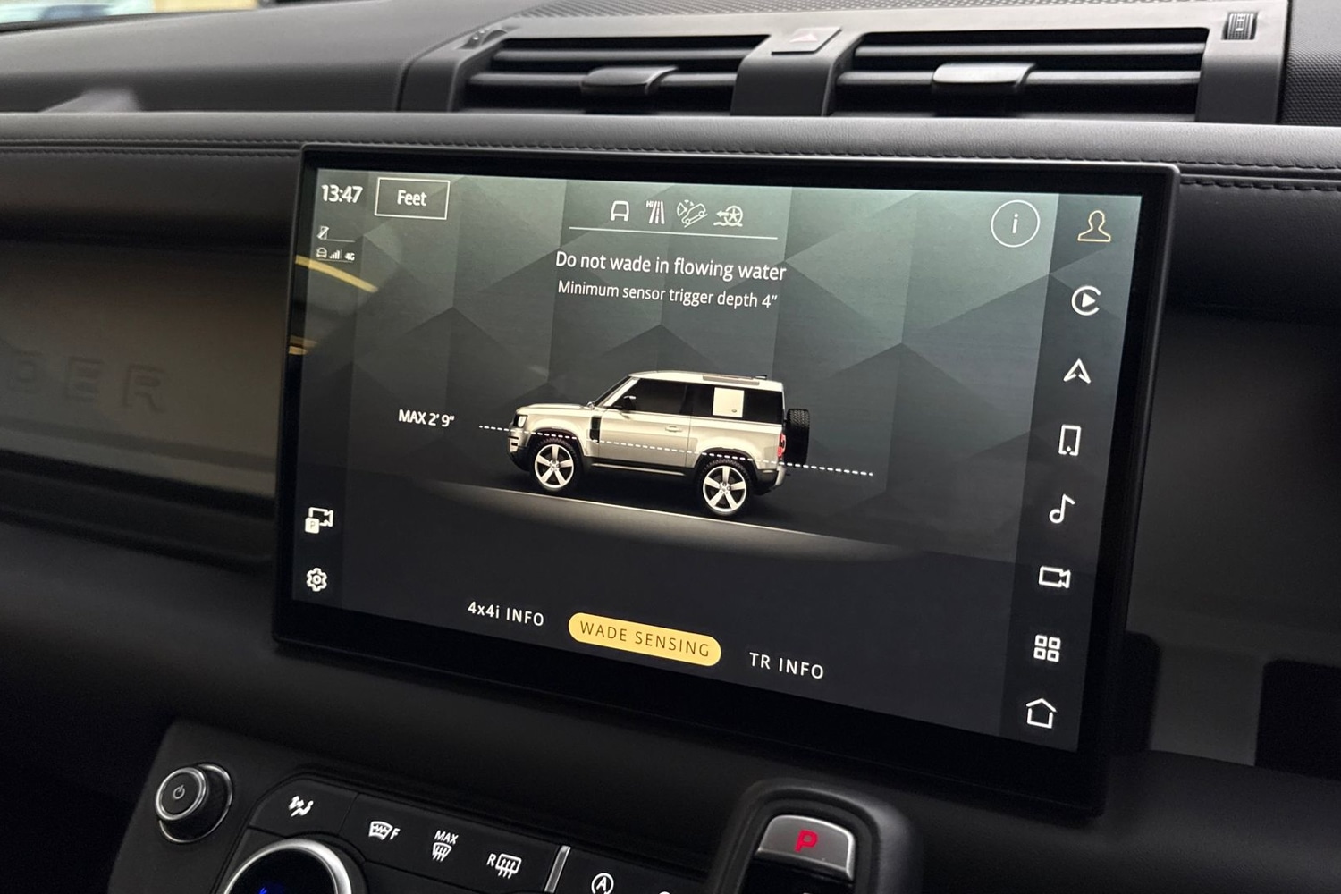 Used Land Rover Defender 90 2024 for sale - 76476080: Photo 37