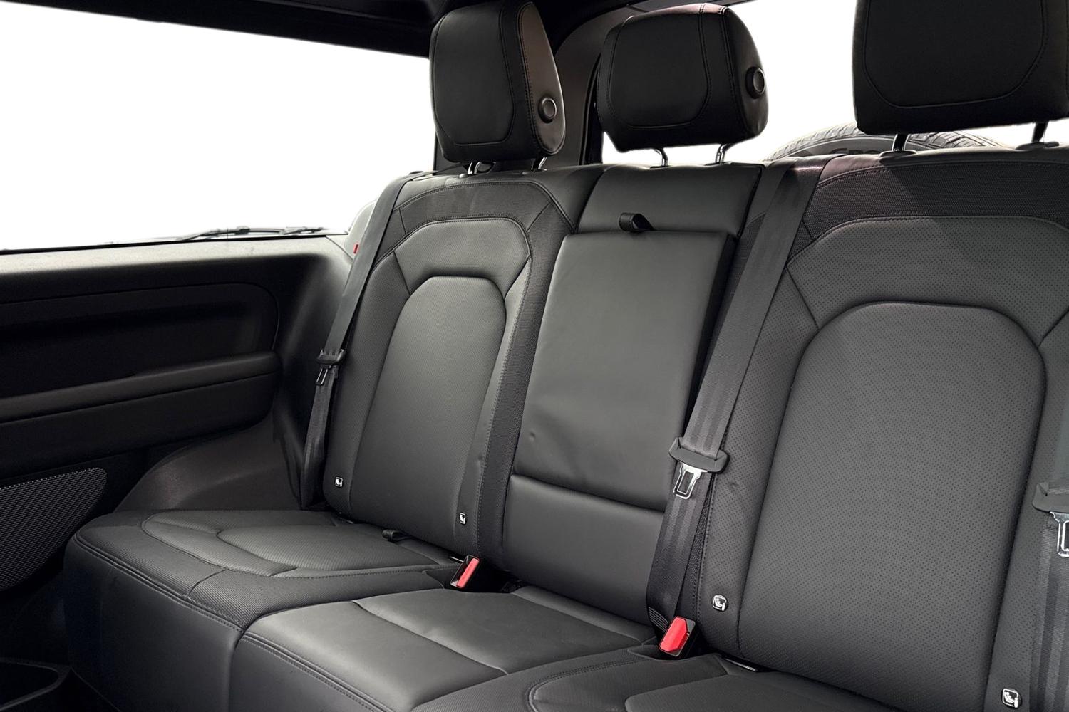 Used Land Rover Defender 90 2024 for sale - 76476080: Photo 4