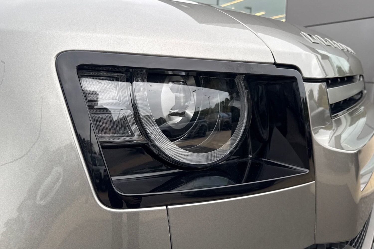 Used Land Rover Defender 110 2024 for sale - 76220199: Photo 18