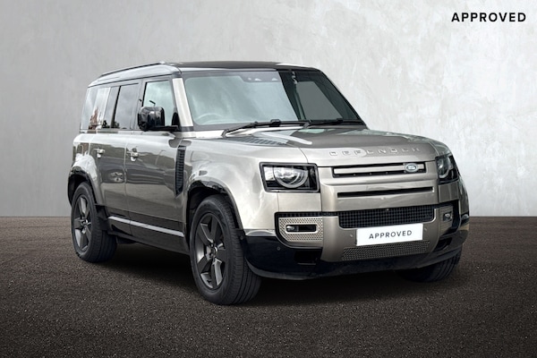 Used Land Rover Defender 110 2024 for sale - 76220199: Photo 1