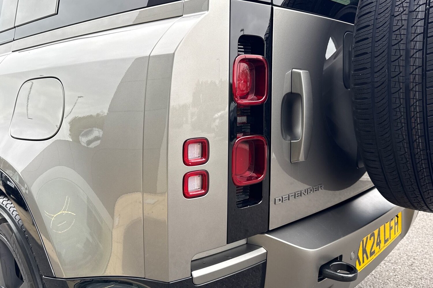 Used Land Rover Defender 110 2024 for sale - 76220199: Photo 20