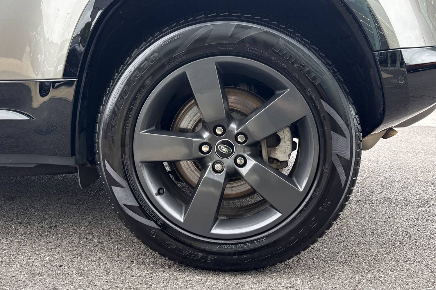 Used Land Rover Defender 110 2024 for sale - 76220199: Photo 34