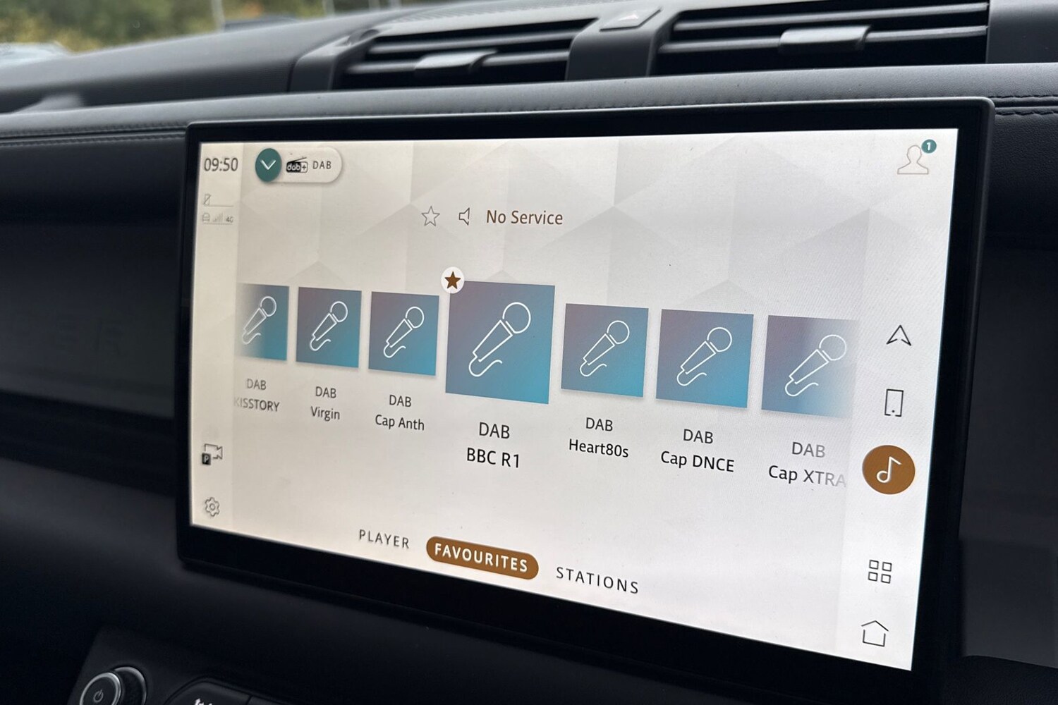 Used Land Rover Defender 110 2024 for sale - 76220199: Photo 47