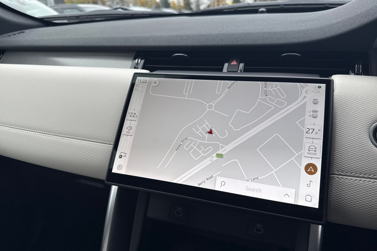 Used Land Rover Discovery Sport 2026 for sale - 77226535: Photo 14