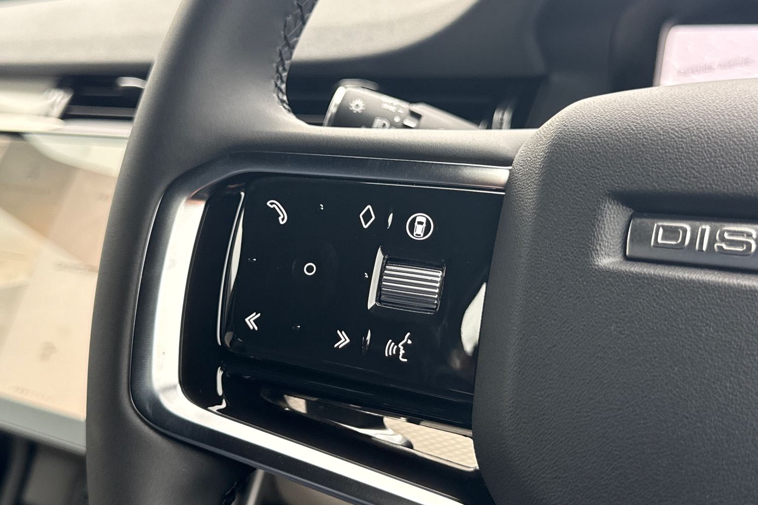 Used Land Rover Discovery Sport 2026 for sale - 77226535: Photo 17