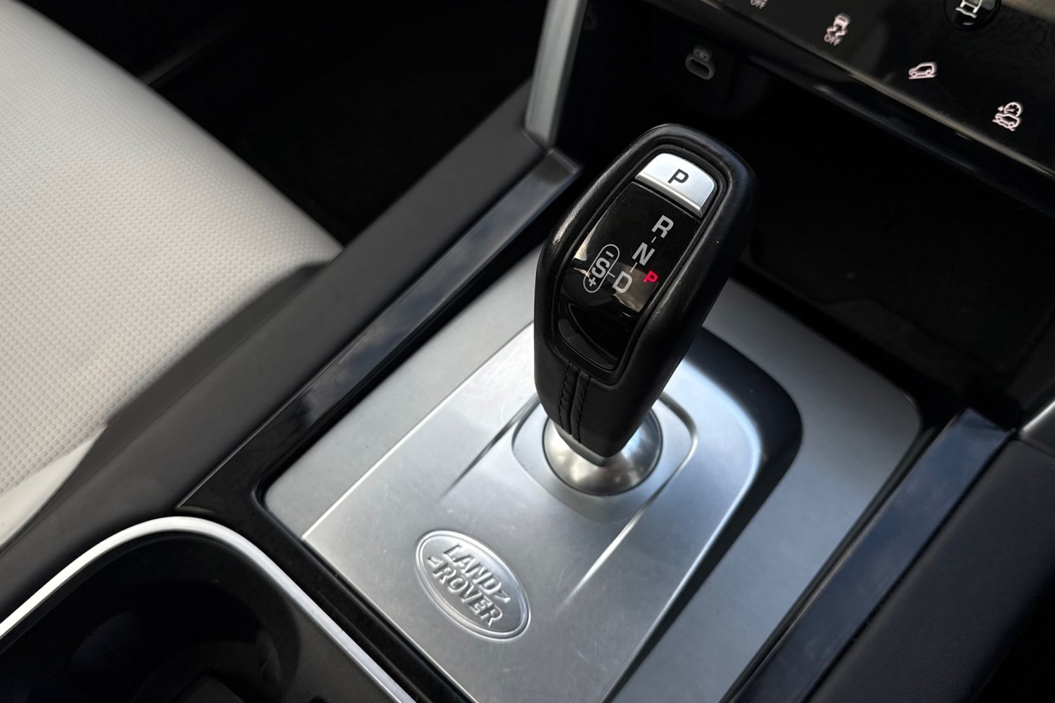 Used Land Rover Discovery Sport 2021 for sale - 77048471: Photo 14