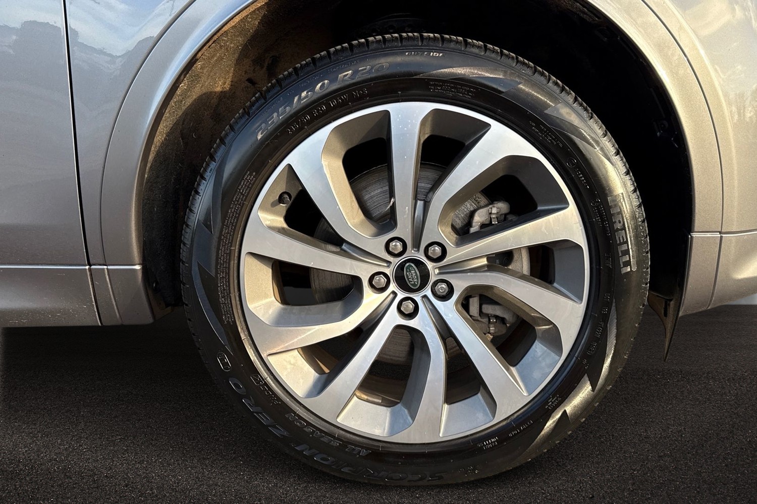 Used Land Rover Discovery Sport 2021 for sale - 77048471: Photo 9