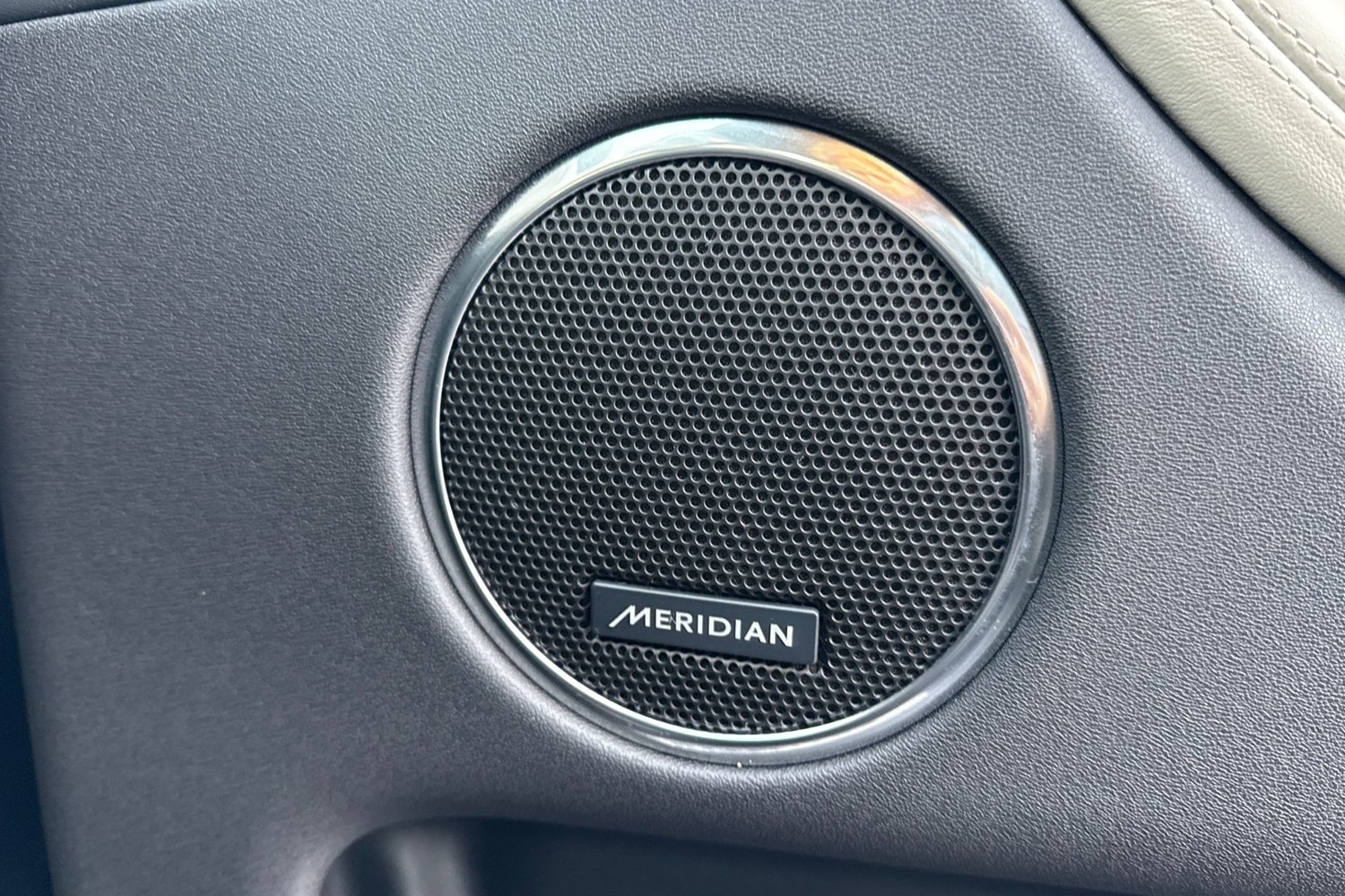 Used Land Rover Discovery Sport 2024 for sale - 76855031: Photo 25