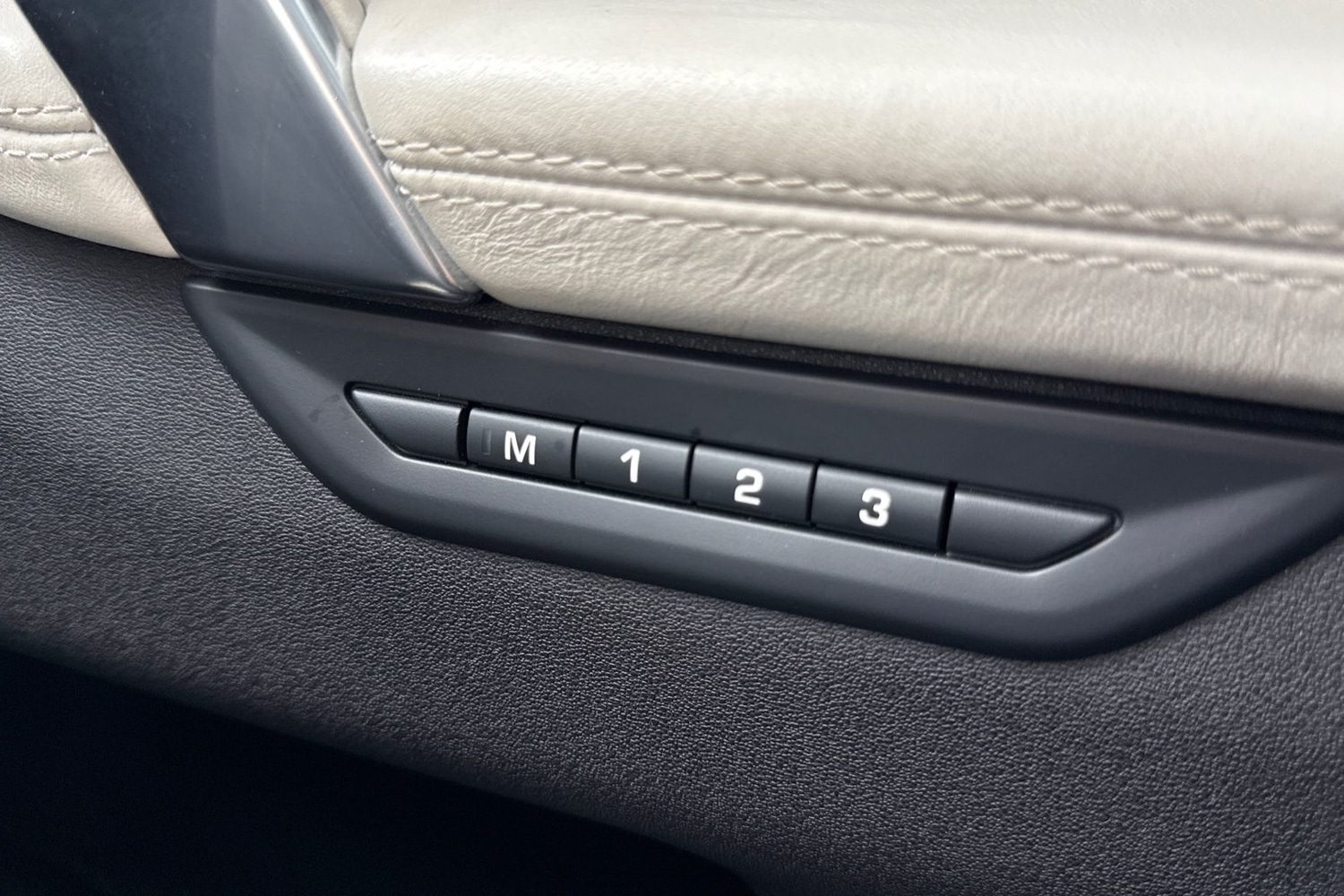 Used Land Rover Discovery Sport 2024 for sale - 76855031: Photo 26