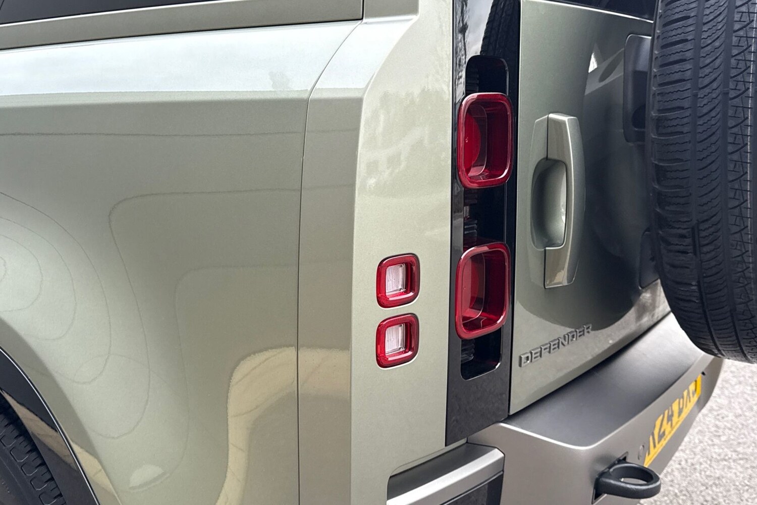 Used Land Rover Defender 110 2024 for sale - 77080026: Photo 19