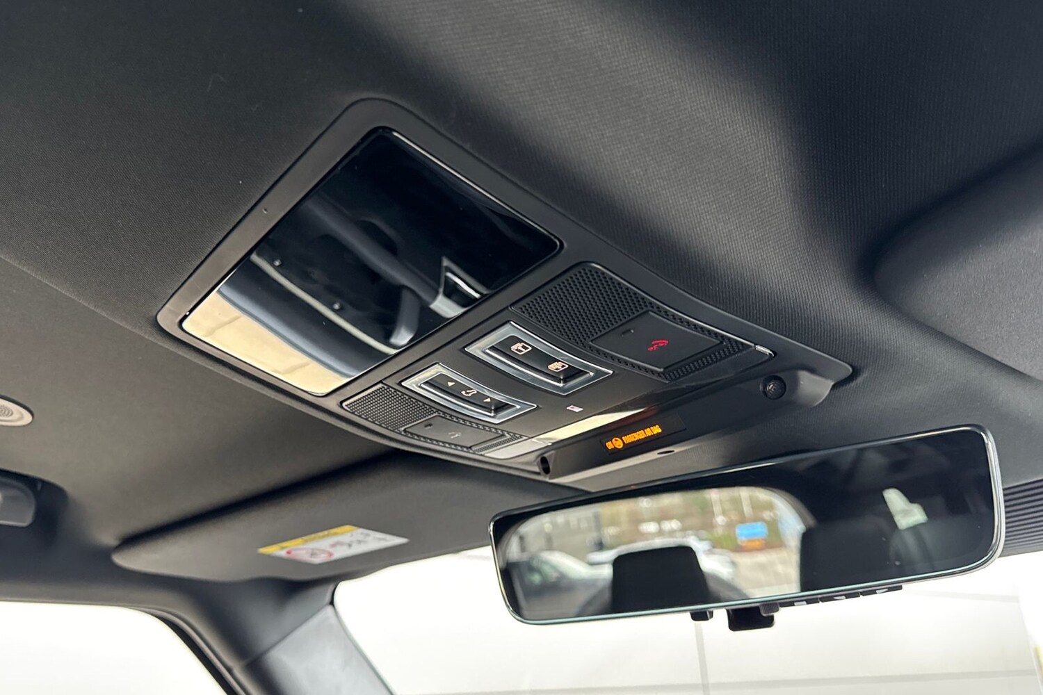 Used Land Rover Defender 110 2024 for sale - 77080026: Photo 23