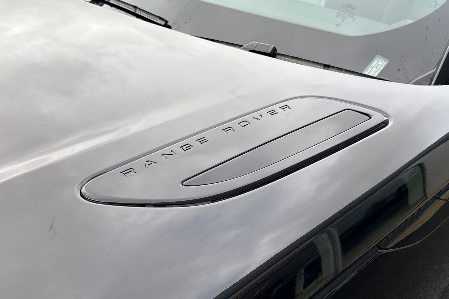 Used Land Rover Range Rover Velar 2025 for sale - 76416705: Photo 28