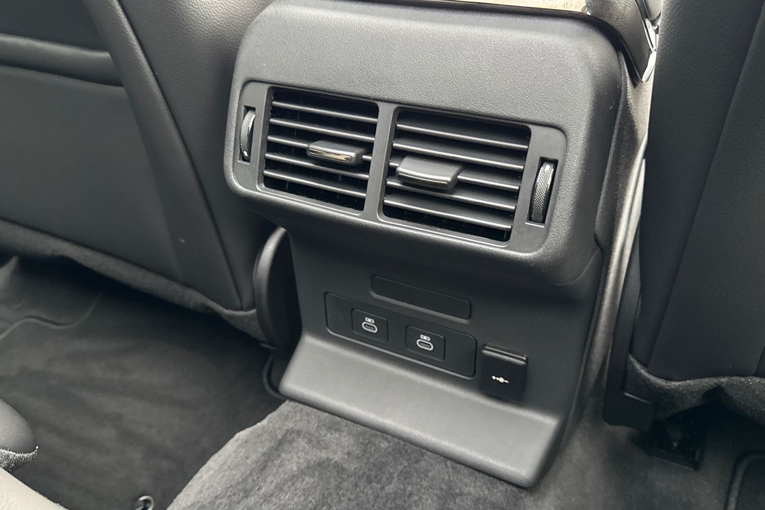 Used Land Rover Range Rover Velar 2025 for sale - 76416705: Photo 35