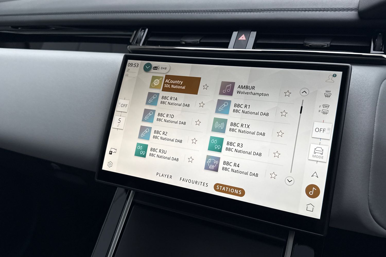 Used Land Rover Range Rover Velar 2025 for sale - 76416705: Photo 37