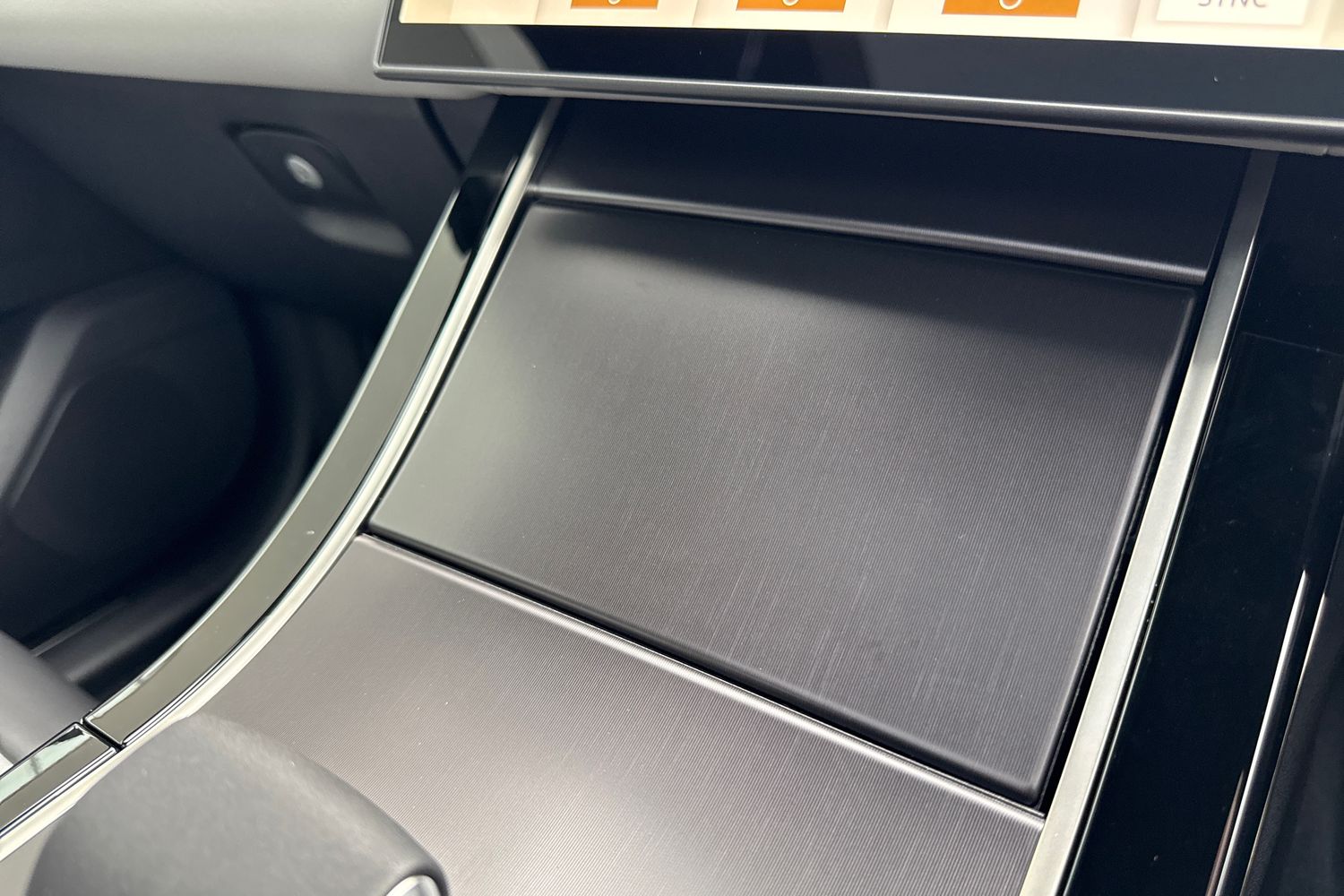 Used Land Rover Range Rover Velar 2025 for sale - 76416705: Photo 46