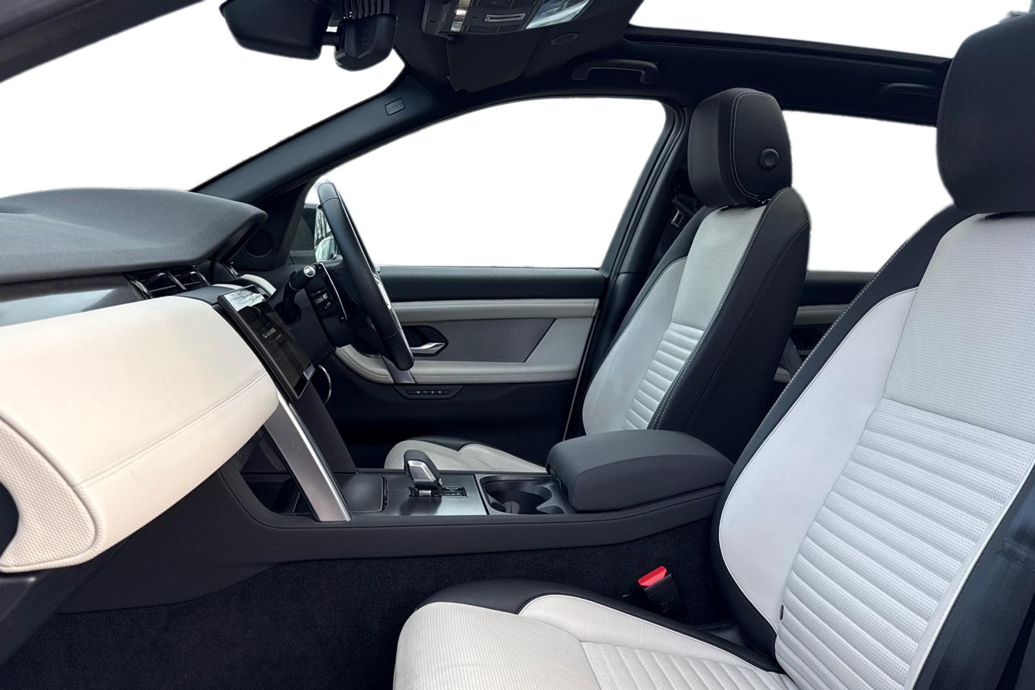 Used Land Rover Discovery Sport 2024 for sale - 77834774: Photo 3