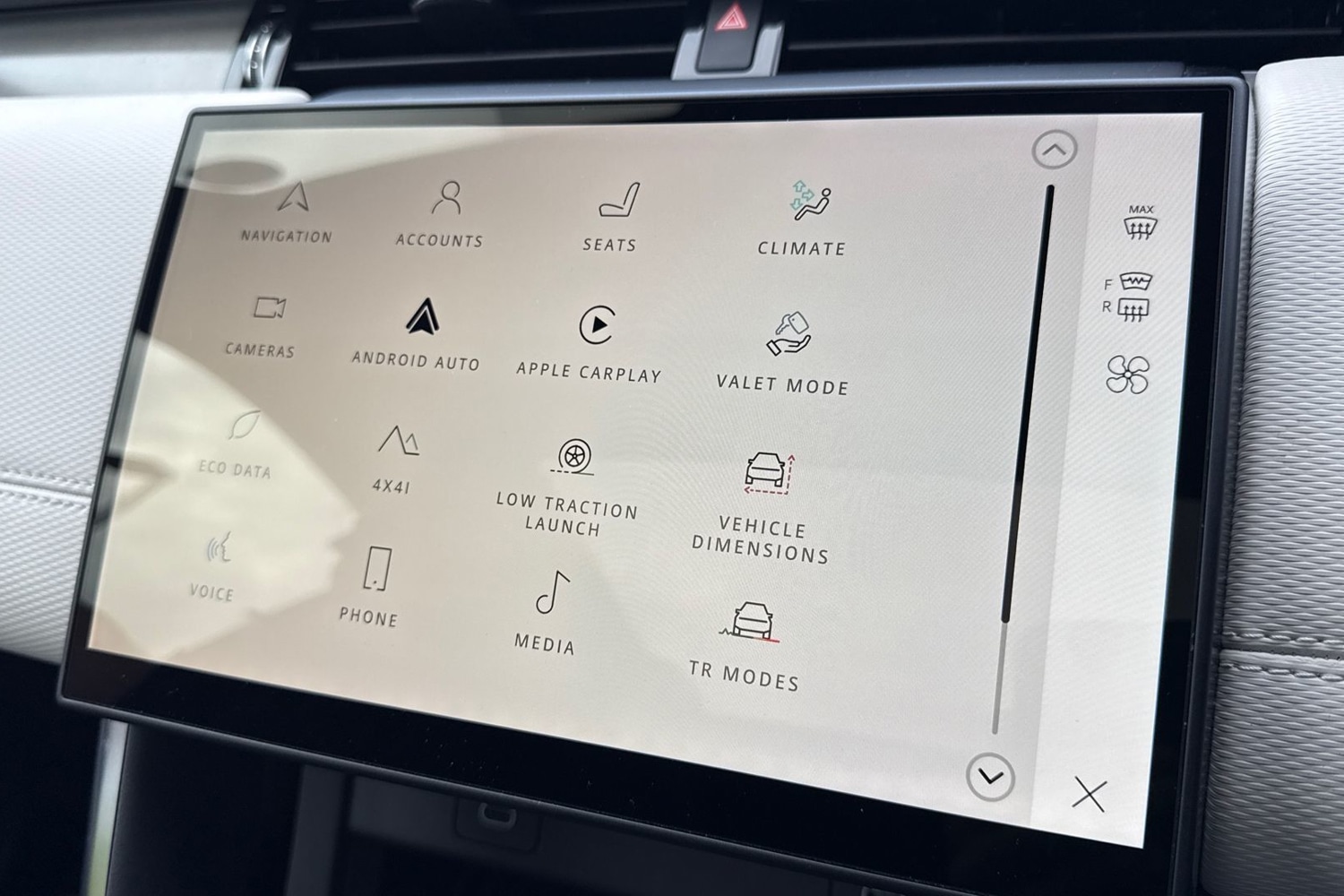 Used Land Rover Discovery Sport 2024 for sale - 77834774: Photo 44