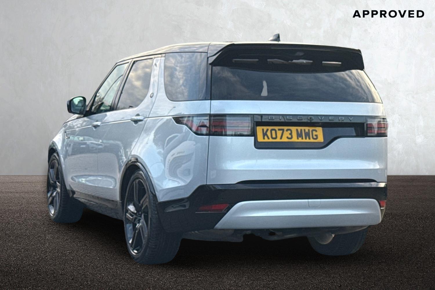 Used Land Rover Discovery 2024 for sale - 76855057: Photo 2