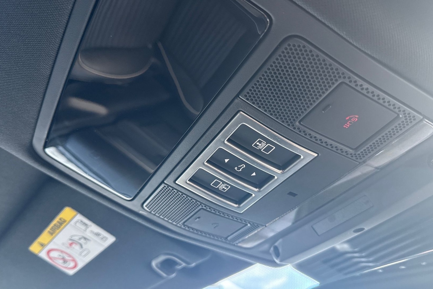 Used Land Rover Discovery 2024 for sale - 76855057: Photo 24