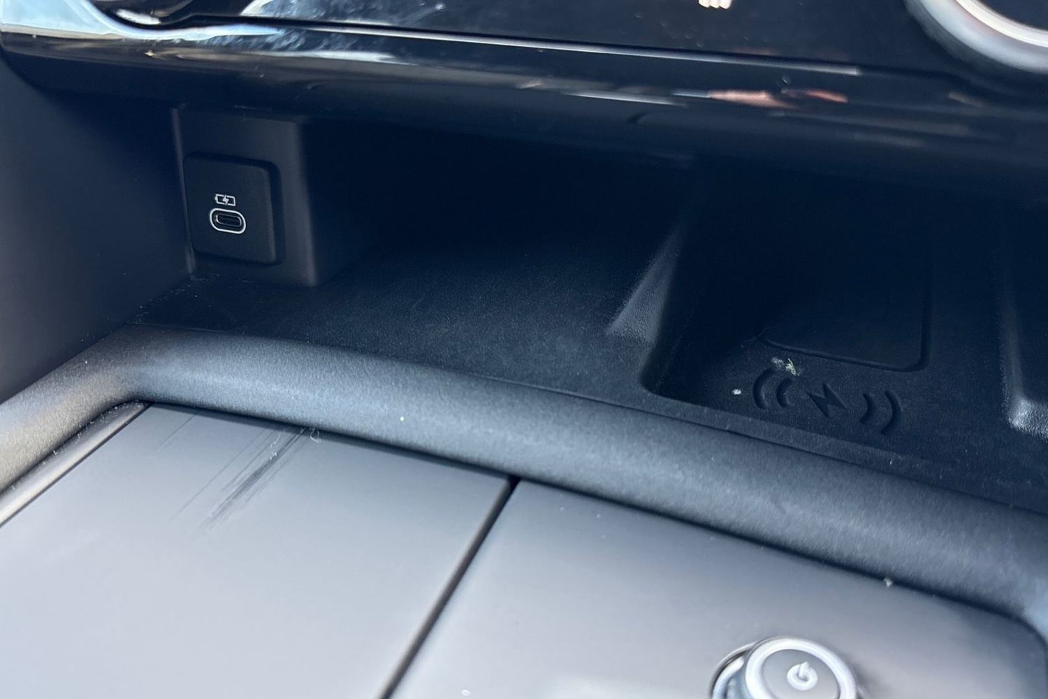 Used Land Rover Discovery 2024 for sale - 76855057: Photo 41